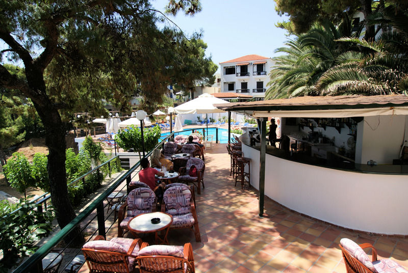 Paradise Hotel Patitírion Dış mekan fotoğraf