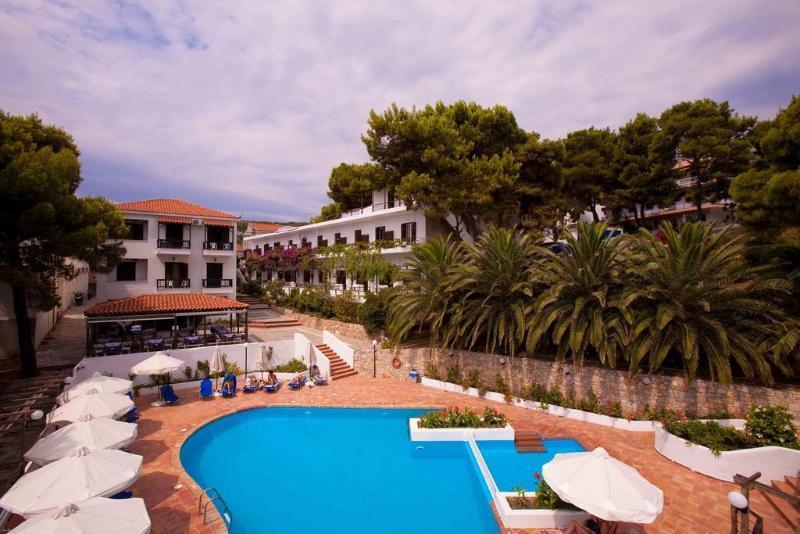 Paradise Hotel Patitírion Dış mekan fotoğraf